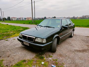 lancia thema