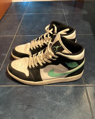 Air jordan 1 mid taglia 43
