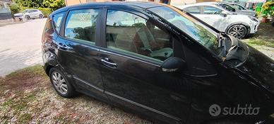 Mercedes classe a anno 2007 leggere bene