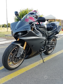 Yamaha R1 2014