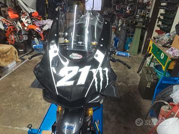 R1 2016 pista