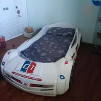 letto auto suoni e lucipiu' armadio e cassettiera