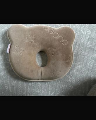 Cuscino anti testa piatta anti soffocamento