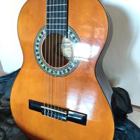 chitarra acustica 