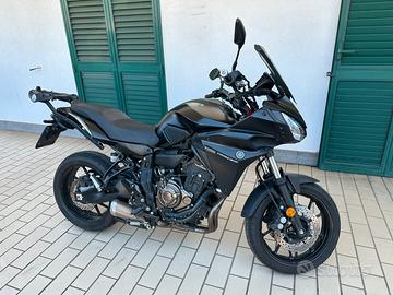 Yamaha tracer 700 total black GT