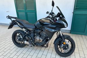 Yamaha tracer 700 total black GT