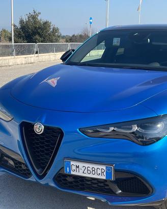Alfa Romeo Stelvio 280CV Q4 Veloce in garanzia