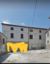 Casa indipendente con terreno