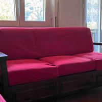 Divano letto con struttura in legno massello