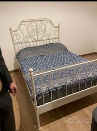 Letto Leyrvik con materasso Morgedan