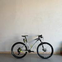 Mtb rockrider 920