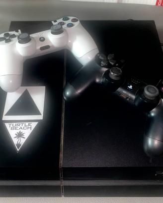 Playstation 4 + 2 joystick