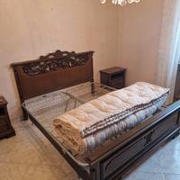 Letto matrimoniale in legno