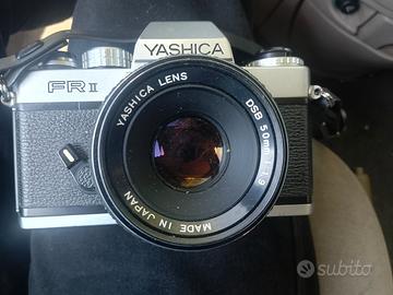 Yashica FR II con obiettivo ML 50mm 1.9 DSB 