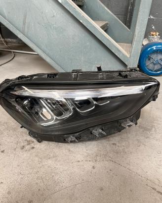 Faro Destro Mercedes Gla