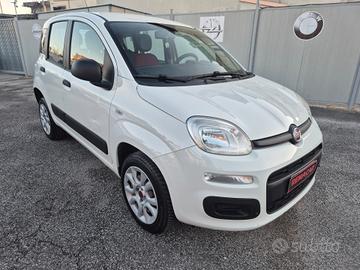Fiat PANDA 0.9 TwinAir Turbo Natural Power Lounge 