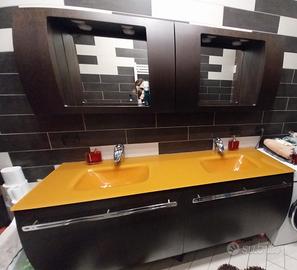 mobile bagno con doppi lavandini 