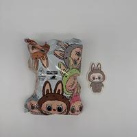 PopMart Labubu Macaron Sesame Bean Originale