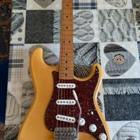 Fender stratocaster ‘57 Made japan