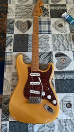Fender stratocaster ‘57 Made japan