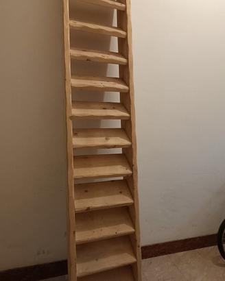 Scala in legno di abete per soppalco o mansarda 