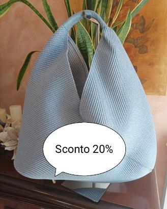 Maxi Hobo color carta da zucchero in Rafia e pelle