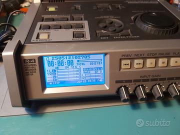 Roland Edirol R4
