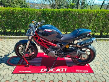 Ducati Monster 796 scarico Arrow 