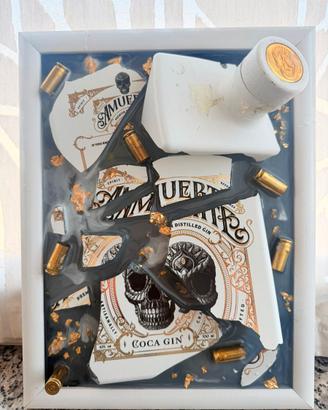 Quadro Gin Amuerte e bossoli 9×21