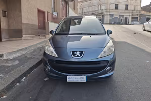 Peugeot 207 1.4 HDi 70CV 5p. ONE Line