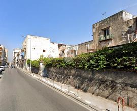 3 LOCALI A TORRE ANNUNZIATA