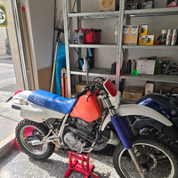 Honda xr 600 r