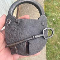 Lucchetto Grande chiave Adattata cm 16x12