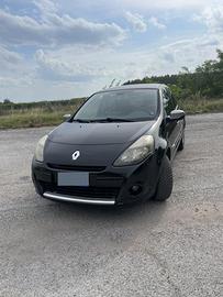 Renault Clio 1.5 dCi NEOPATENTATI
