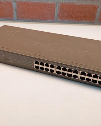 TP-Link TL-SG1024 switch rete 24 porte RJ45 1000 m