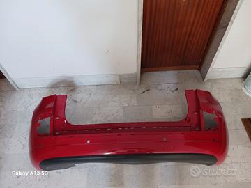 paraurti posteriore 500l rosso con spoiler 