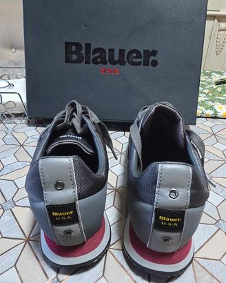 Sneakers Blauer.