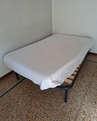 Letto con materasso - Metro POLICLINICO