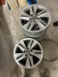 cerchi originali Volkswagen Golf 8
