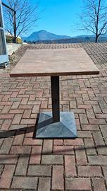 Tavolino bar 80x80 in legno e struttura in metallo