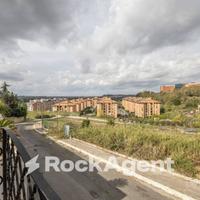 PORZIONE BIFAMILIARE MAGLIANA/MURATELLA DIVISIBILE