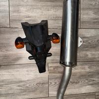 Porta targa e scarico, oroginali kawasaki Z750