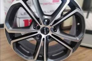 Cerchi in lega 18 pollici Auto