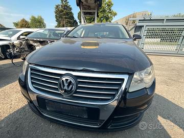 VW PASSAT VARIANT 2007 PER RICAMBI