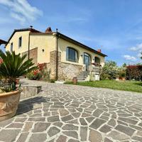 BIFAMILIARE A VICCHIO