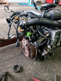 motore Renault trafic 