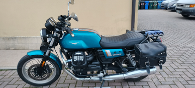 Moto guzzi v7 iii special