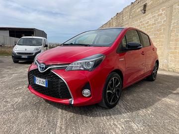 TOYOTA YARIS 1.5 HYBRID 5 PORTE STYLE