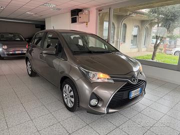 Toyota Yaris 1.0 5 porte Lounge
