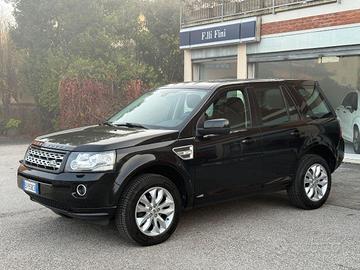 LAND ROVER - Freelander - 2.2 SD4 S.W. SE 4X4